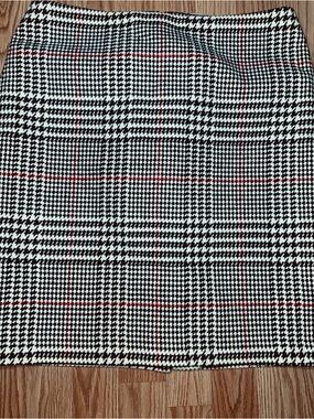 Talbots Houndstooth Pencil Skirt in Black, White & Red Windowpane Size 12p